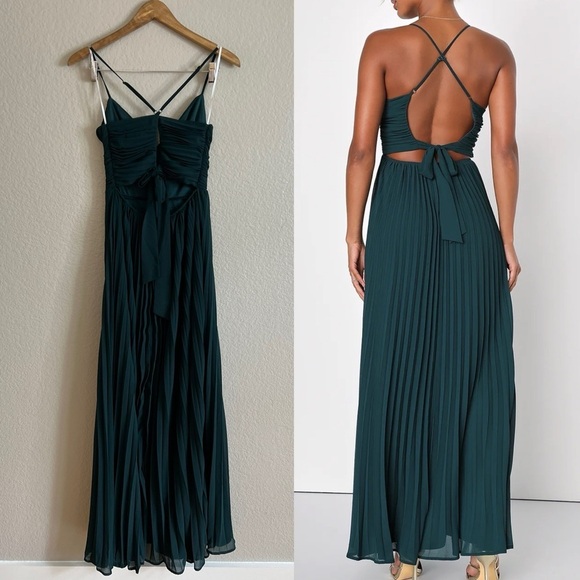 NWOT Feeling Marvelous Emerald Green Pleated Tie-Back Maxi Dress - Picture 3 of 8